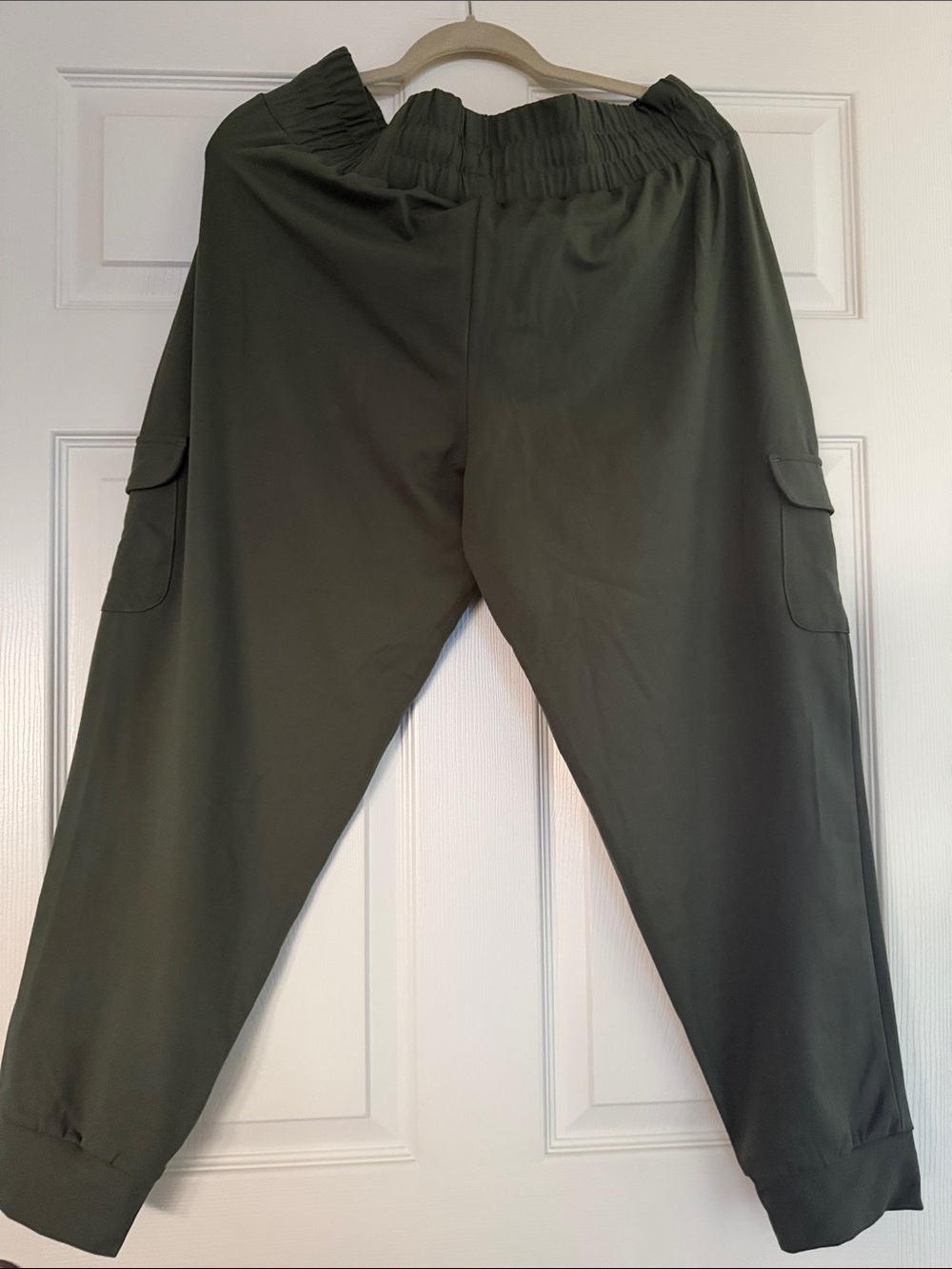 Mondetta Olive Cargo Jogger Pants with Utility Pockets - Picture 3 of 3